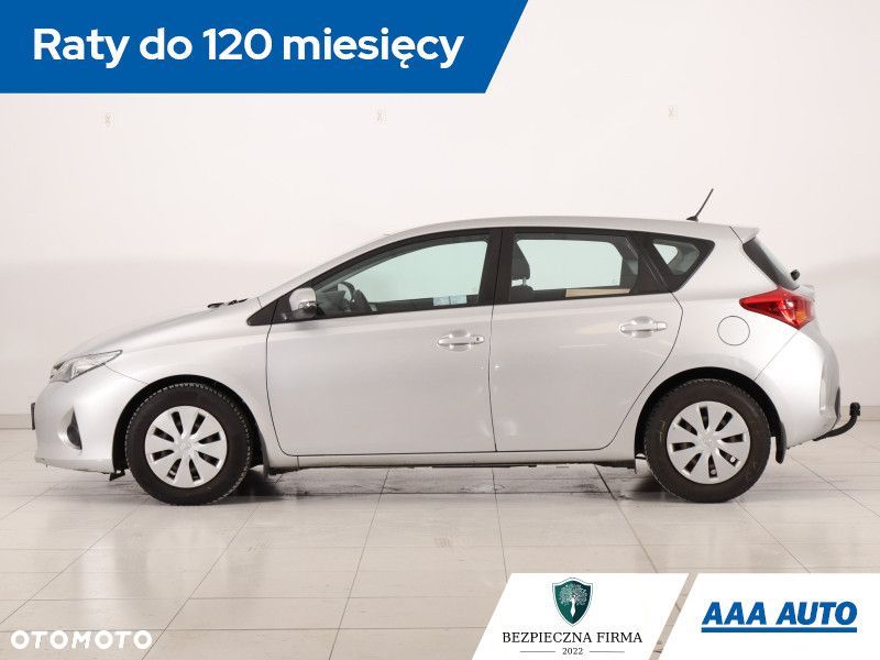 Toyota Auris - 4