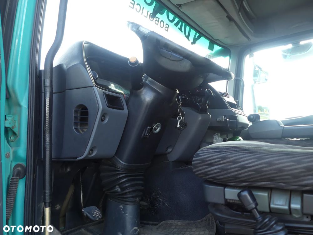 Mercedes-Benz ACTROS 4144 / 8x8 / WYWROTKA MEILLER 3-STRONNA / MANUAL / - 16