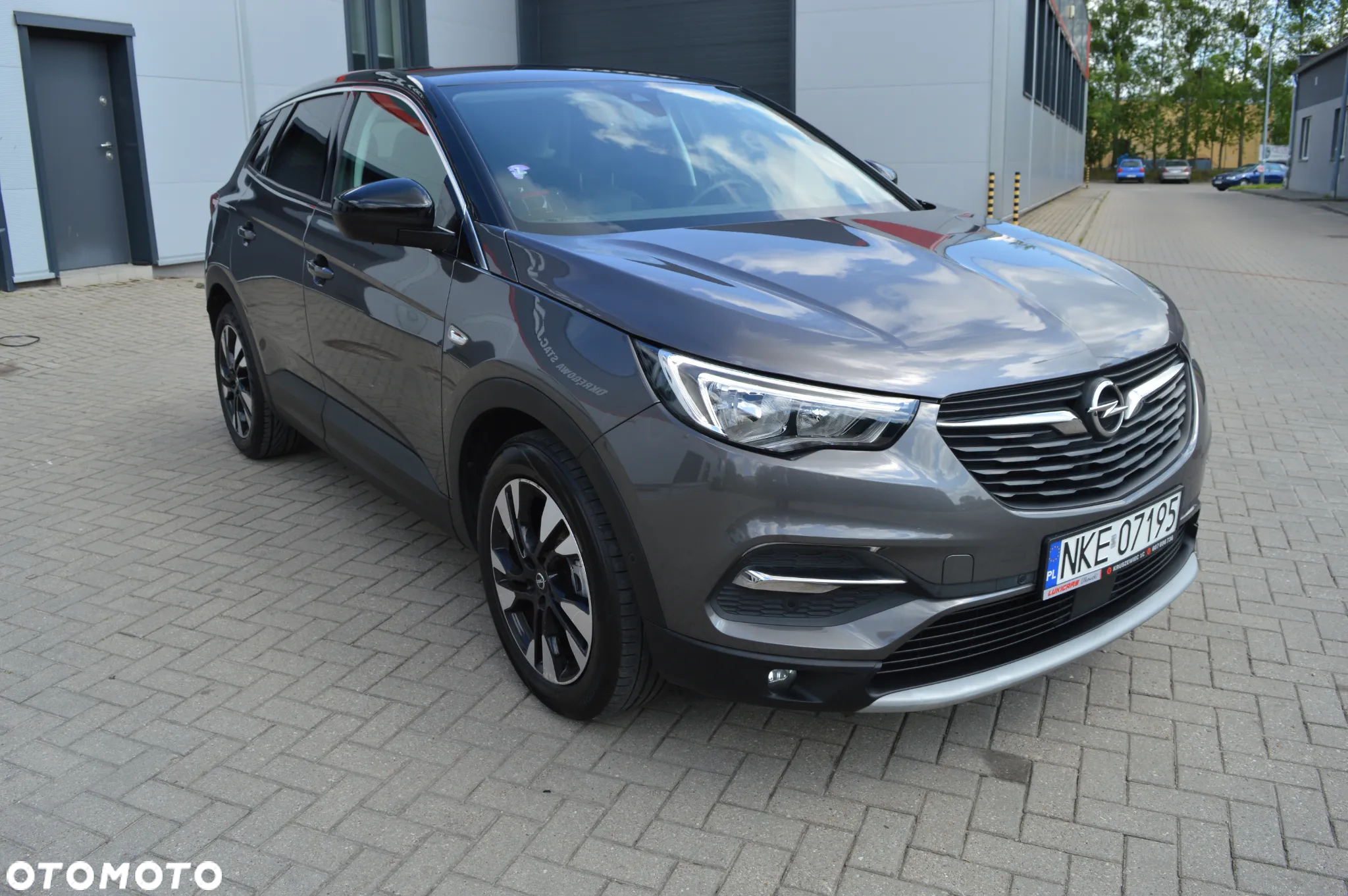 Opel Grandland X 1.2 Start/Stop Business INNOVATION - 10