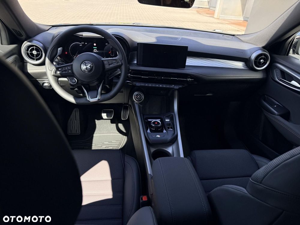 Alfa Romeo Tonale - 12