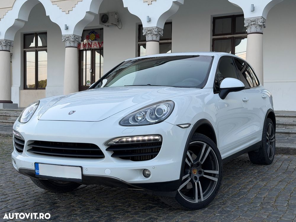 Porsche Cayenne Platinum Edition - 2