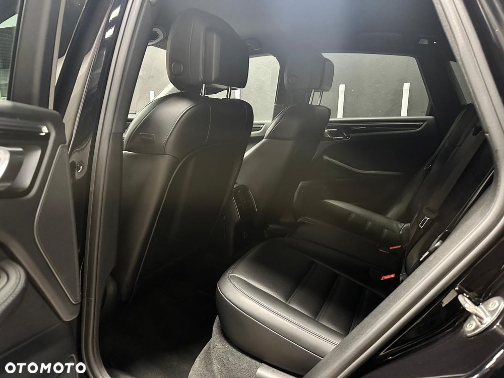 Porsche Macan Standard - 13