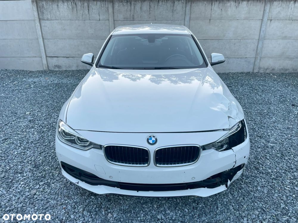 BMW Seria 3 - 1