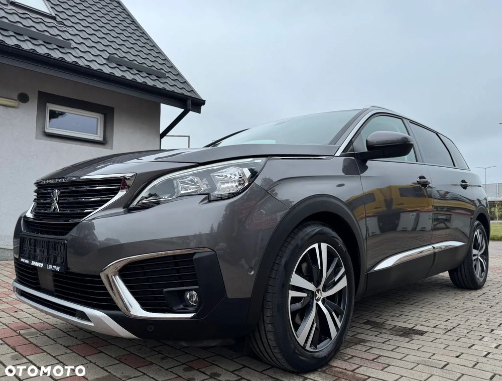 Peugeot 5008 - 3