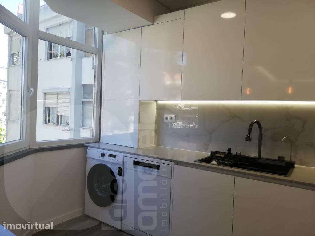 Apartamento T2 Corroios - Grande imagem: 3/21