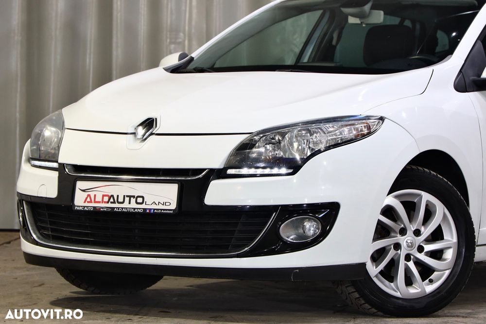 Renault Megane dCi 110 FAP Paris Business - 32