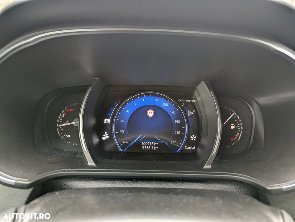 Renault Megane Blue dCi 116 EDC Intens - 10