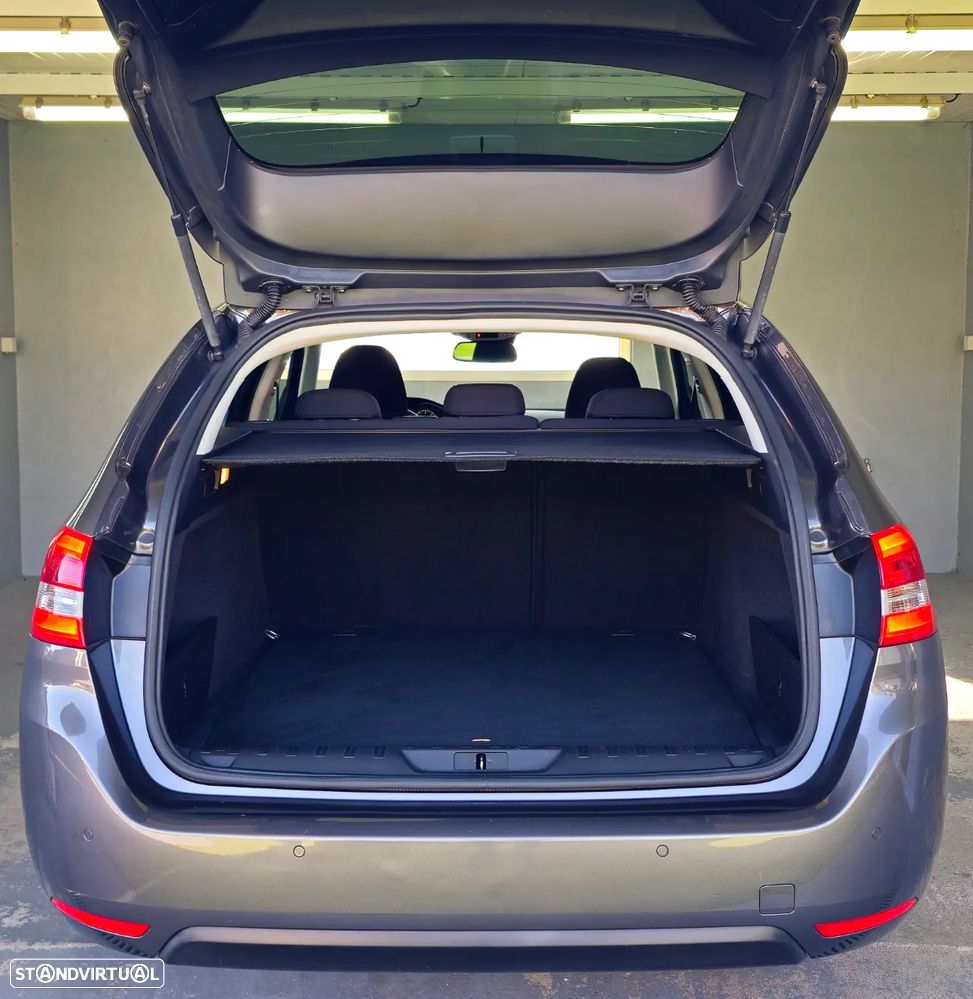 Peugeot 308 SW 1.5 BlueHDi Active - 37