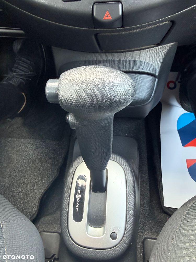 Nissan Micra - 9