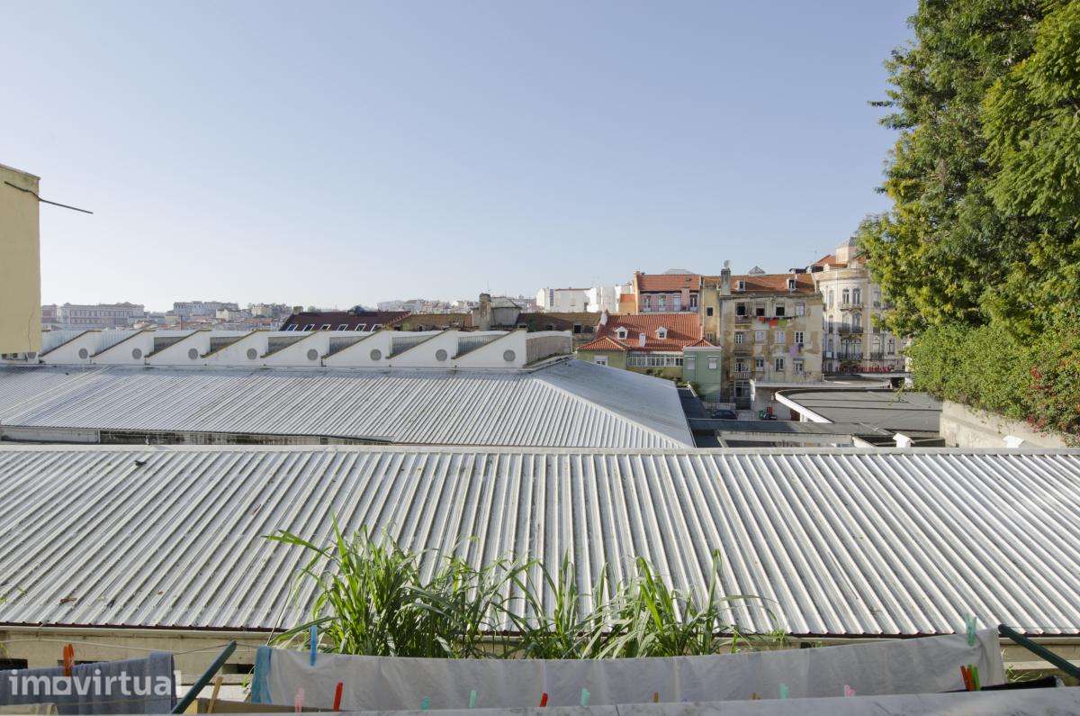 Quarto - localizado em Intendente Lisbon - Grande imagem: 4/20