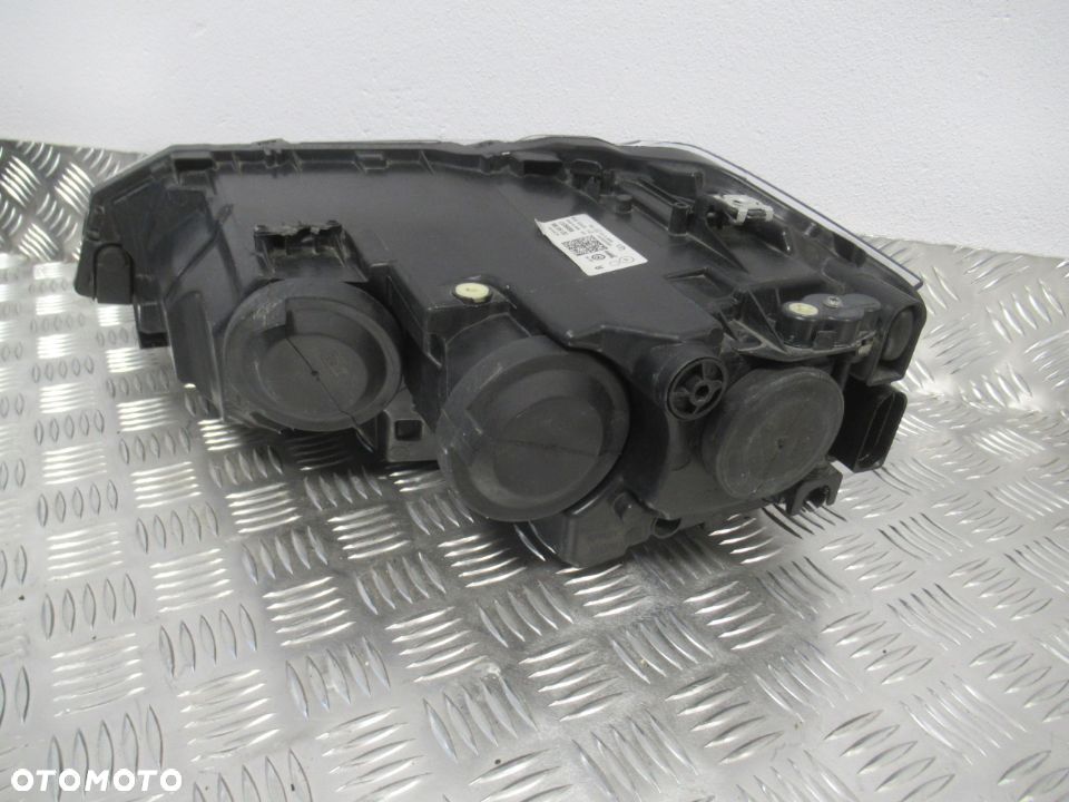 LAMPA PRZEDNIA PRZÓD PRAWA VW POLO 6 VI 2017-2021 rok - 13
