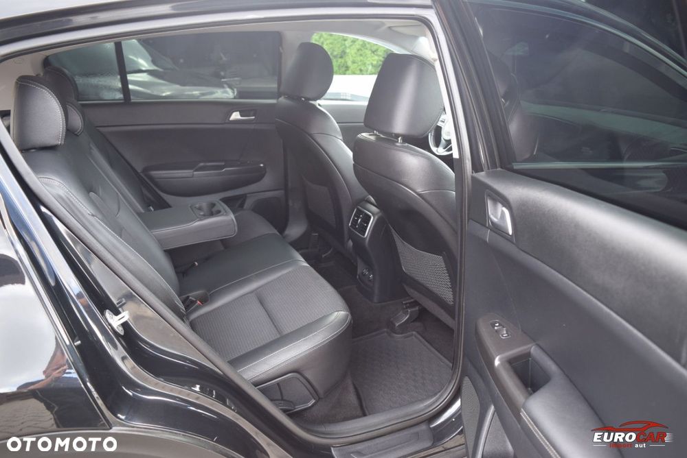Kia Sportage 1.6 GDI 2WD DREAM-TEAM EDITION - 18