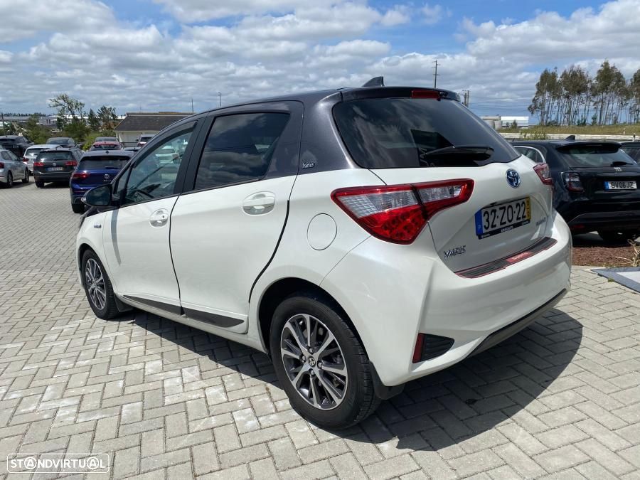 Toyota Yaris 1.5 HSD Active - 3