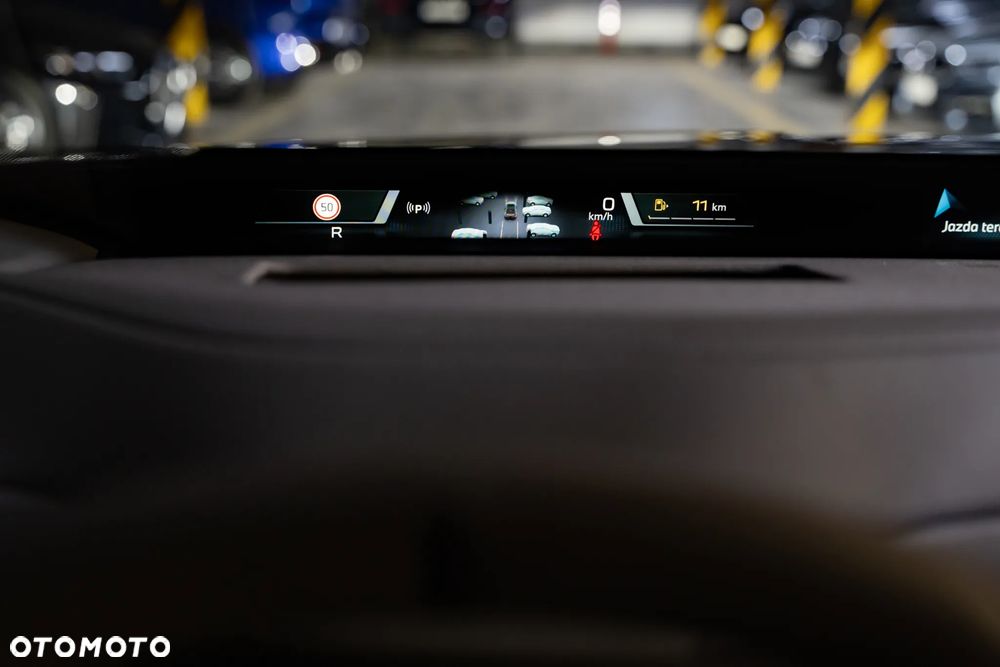 BMW Seria 7 - 18