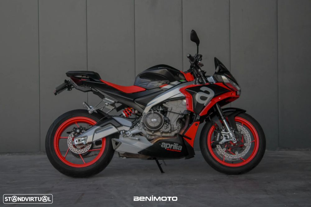 Aprilia Tuono 660 - 2