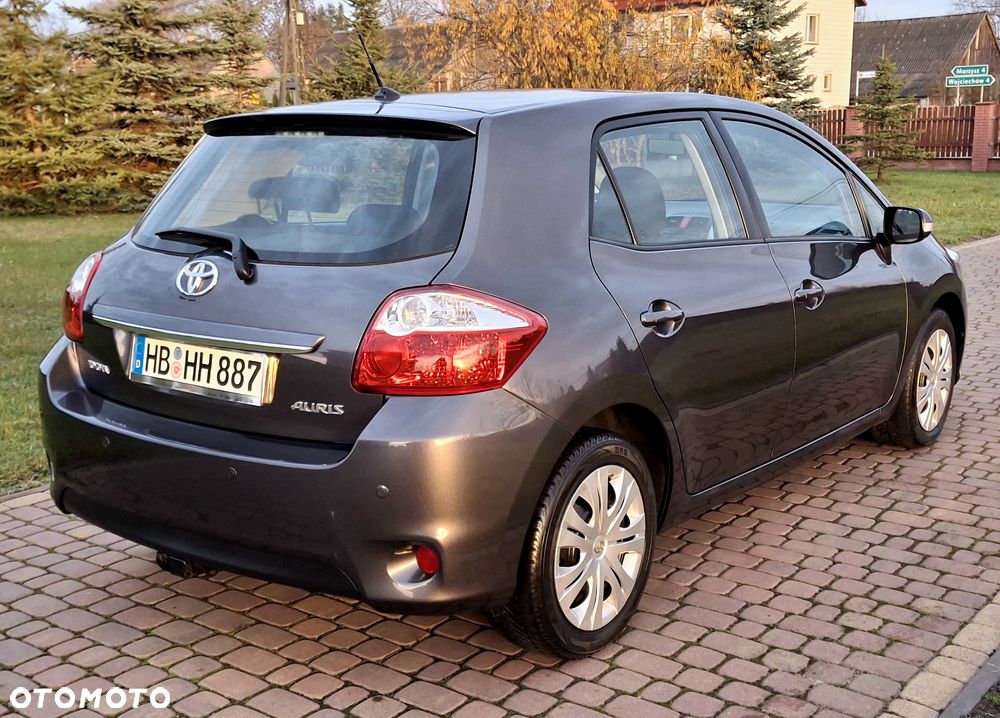 Toyota Auris 1.33 VVT-i Terra - 6