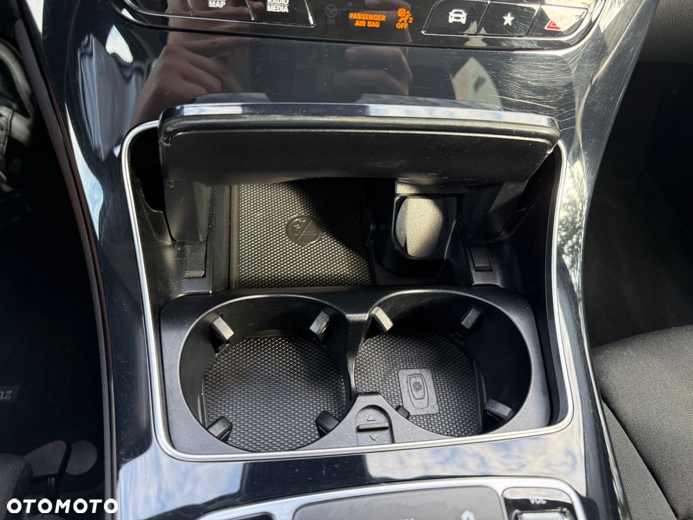 Mercedes-Benz GLC 300 de 4Matic 9G-TRONIC - 29