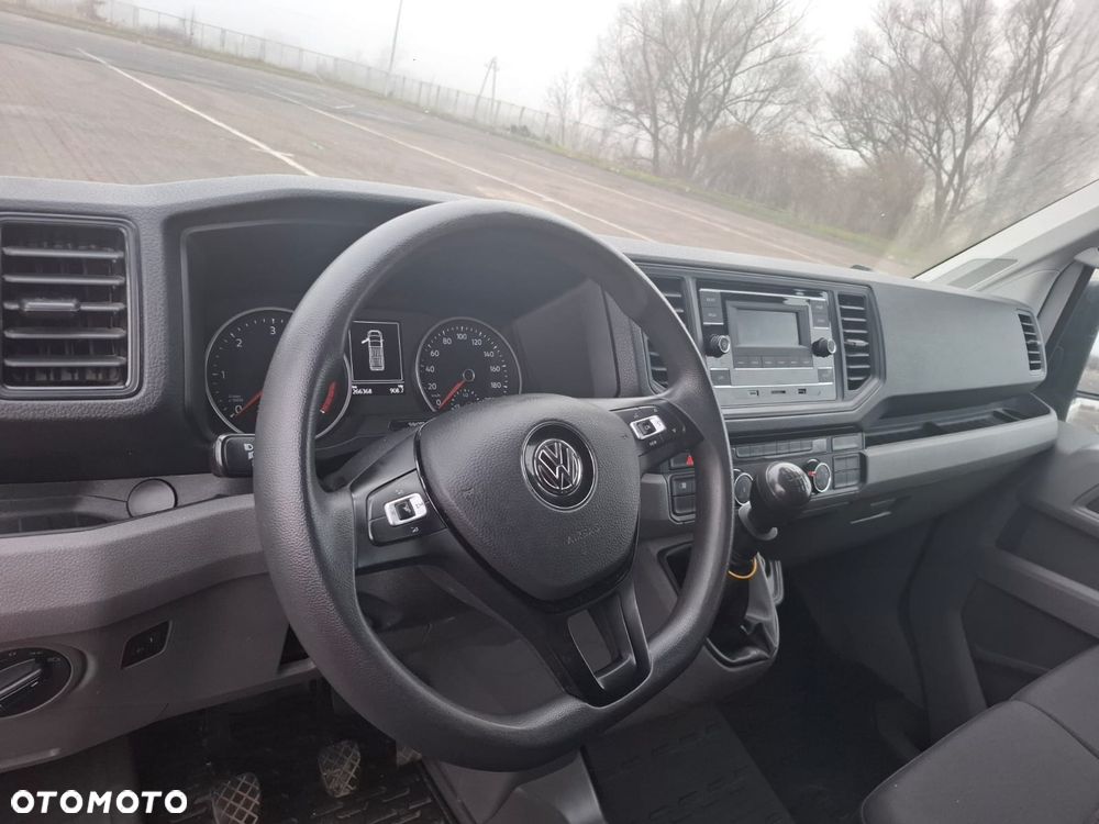 Volkswagen Crafter - 11