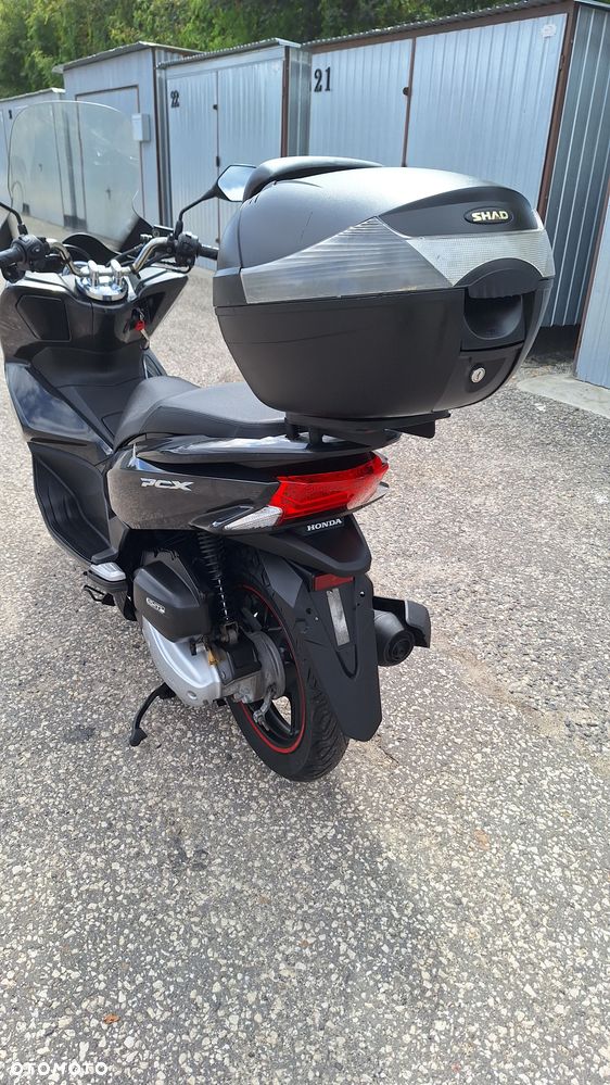 Honda PCX - 9