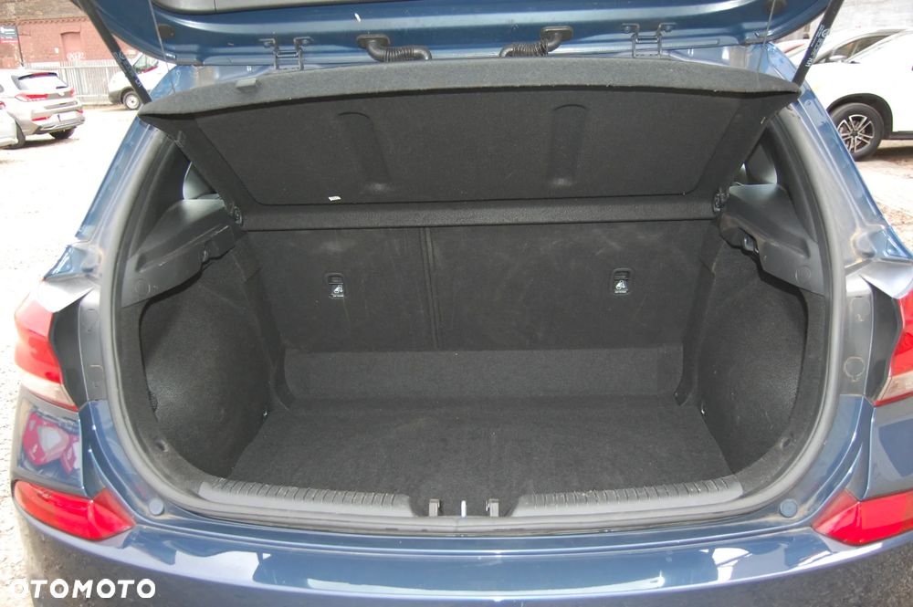 Hyundai i30 1.4 Passion Plus - 31