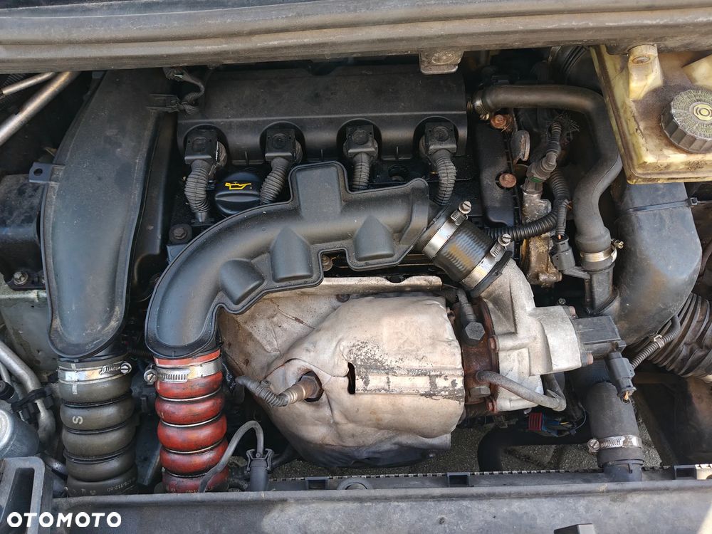 Peugeot 5008 155 THP Premium - 17