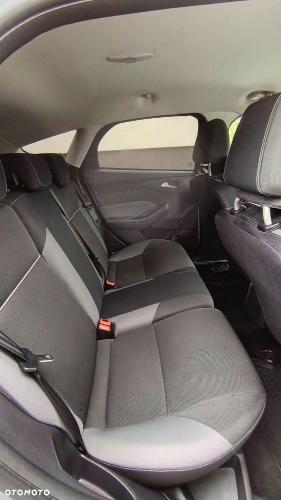 Ford Focus - 6