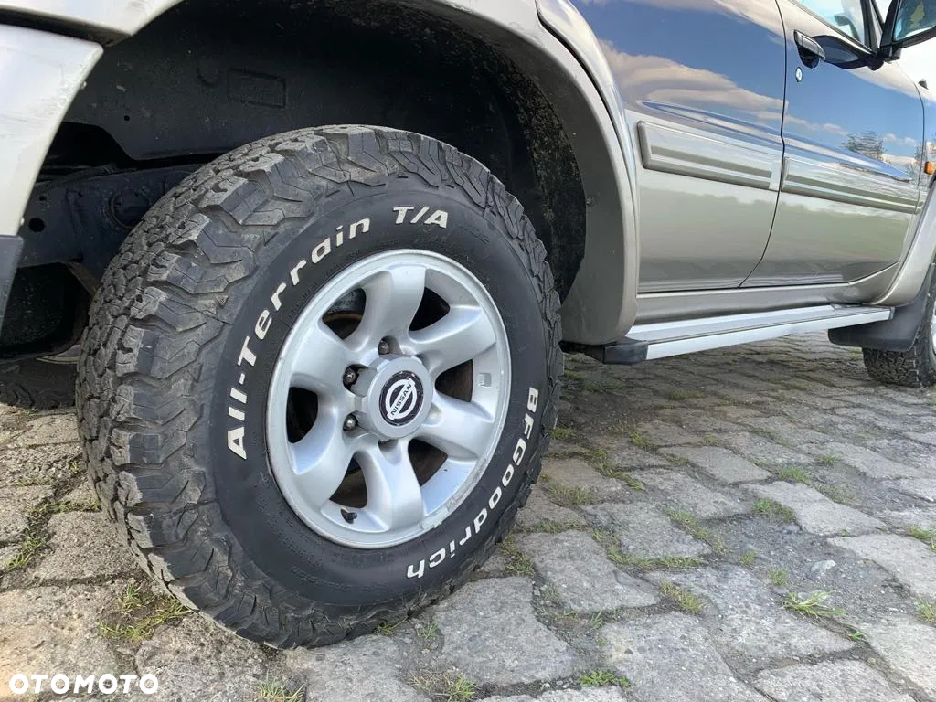 Nissan Patrol - 10