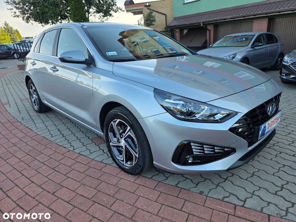 Hyundai i30 1.5 DPI Smart - 10