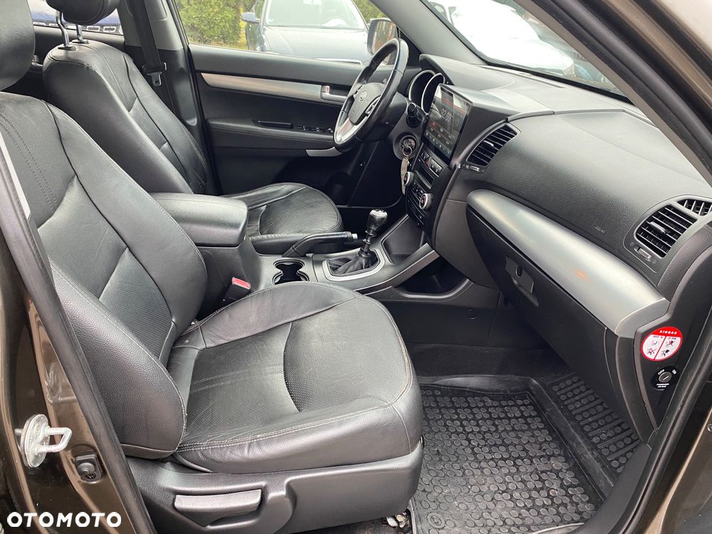 Kia Sorento 2.4 CVVT 4WD Vision - 26