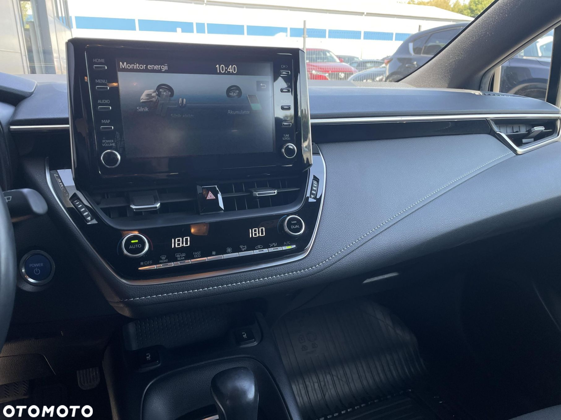 Toyota Corolla - 21