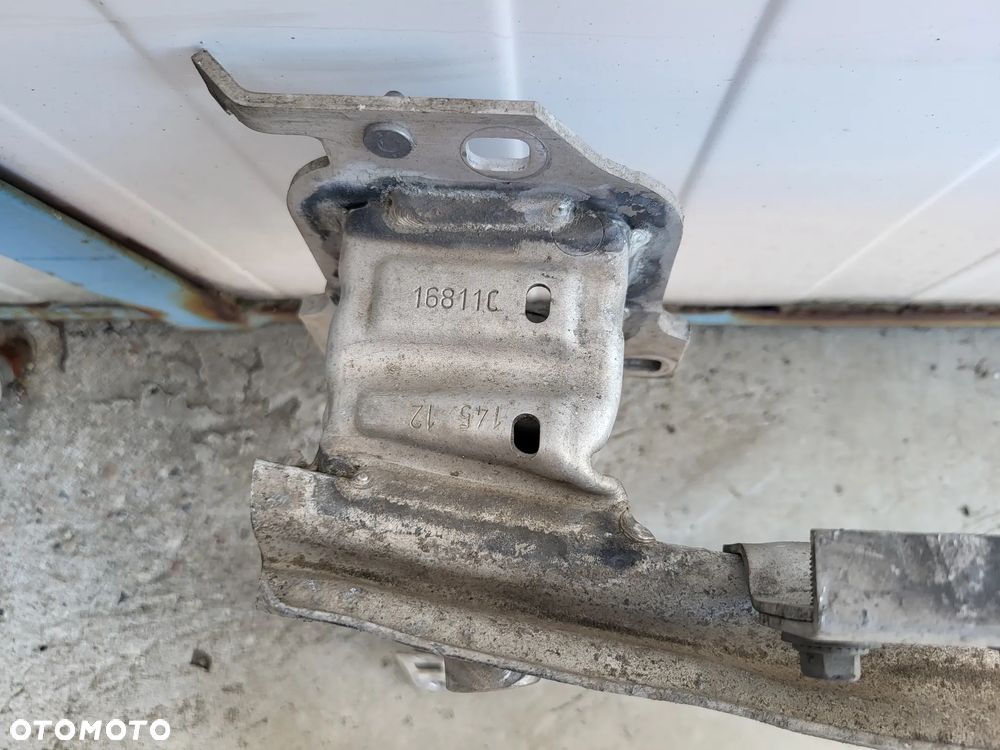 Belka wzmocnienie zderzaka przód Peugeot 208 - 3