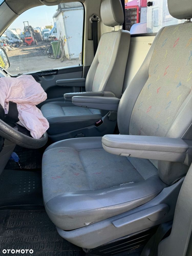 VW T5 T6 03-17r fotele pojedyncze z podłokietnikiem L i P - 4
