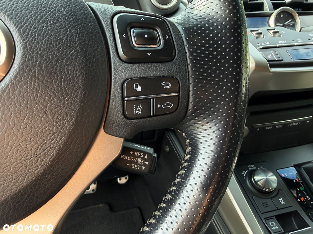 Lexus NX 300 F Sport AWD - 26