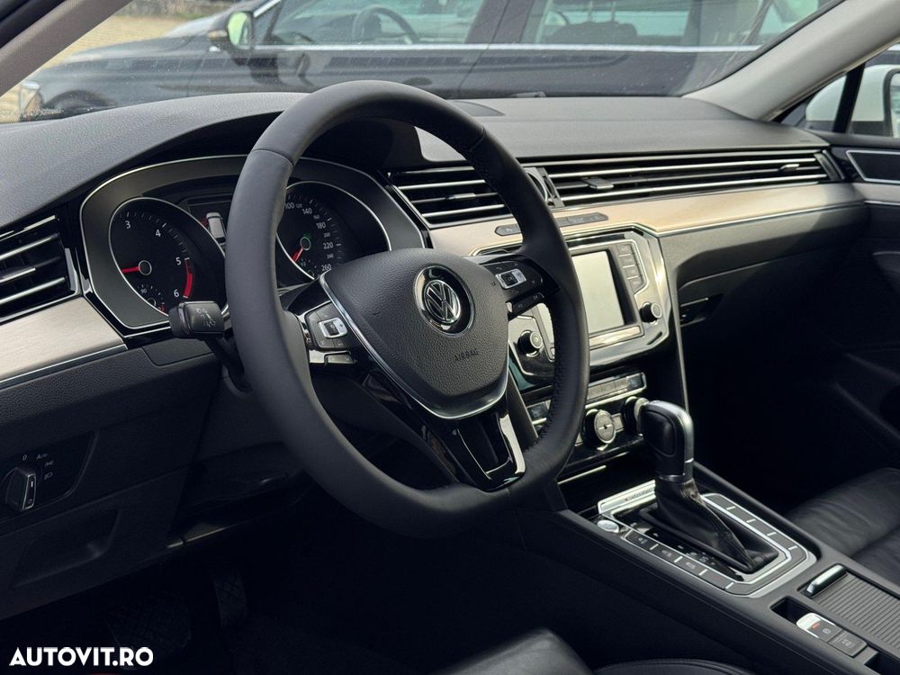 Volkswagen Passat Variant 2.0 TDI DSG 4Motion Highline - 5