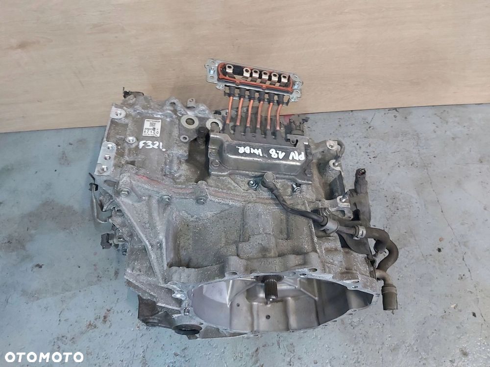 Toyota Prius IV 1,8 xw50 skrzynia biegów CVT 1NM P610 - 2