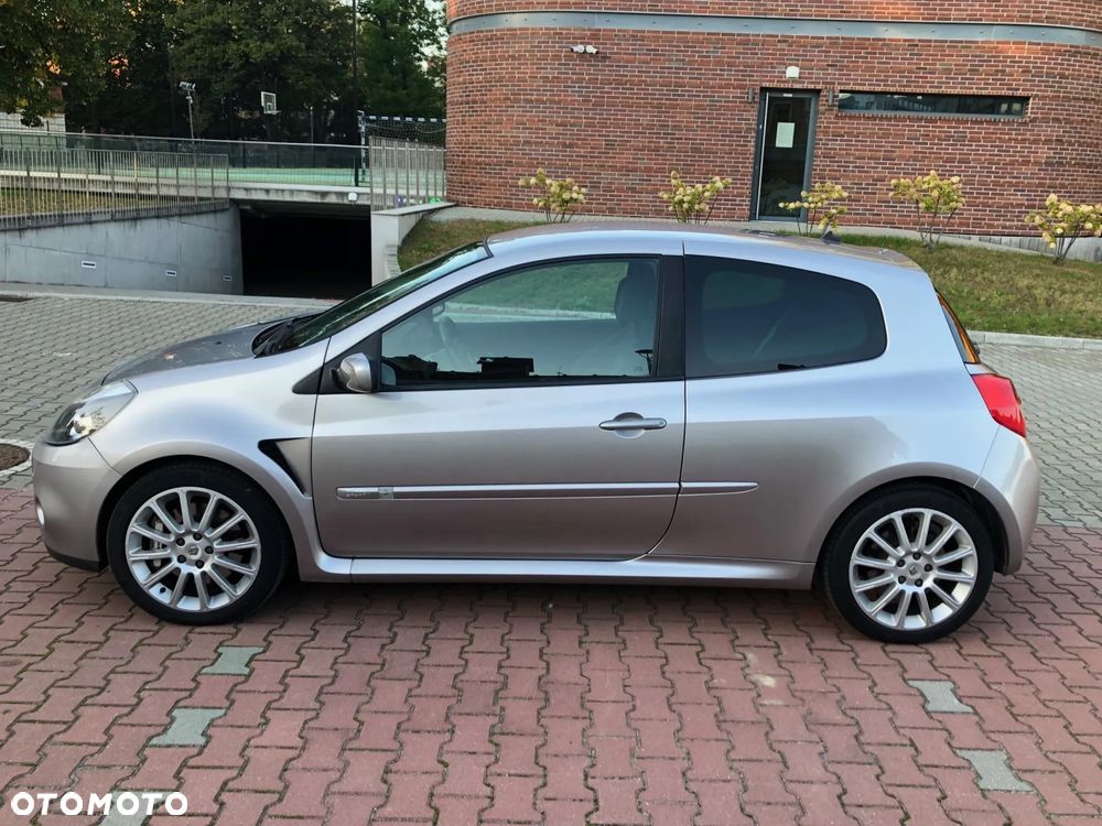 Renault Clio 2.0 16V Sport - 2