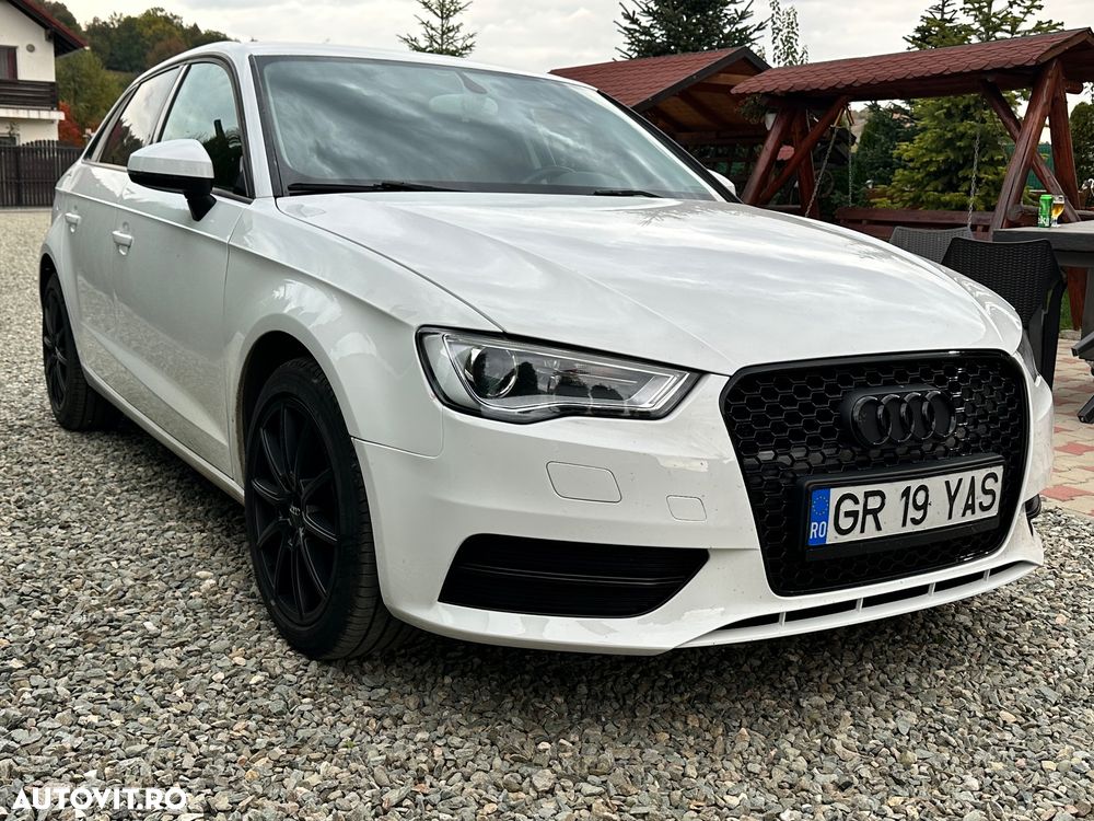Audi A3 Sportback - 2