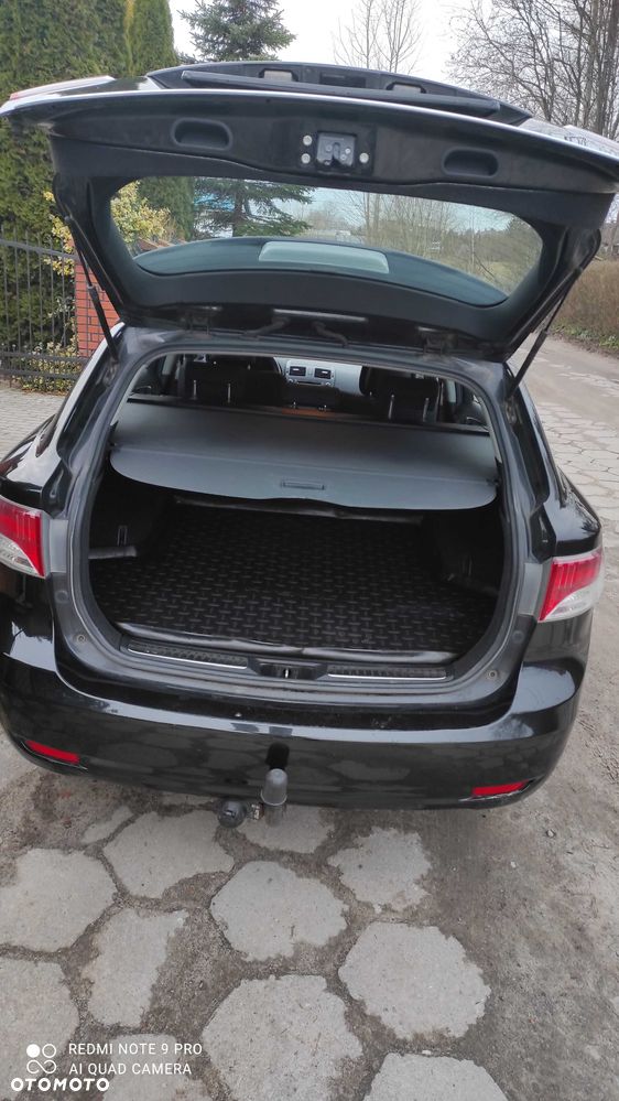 Toyota Avensis - 5
