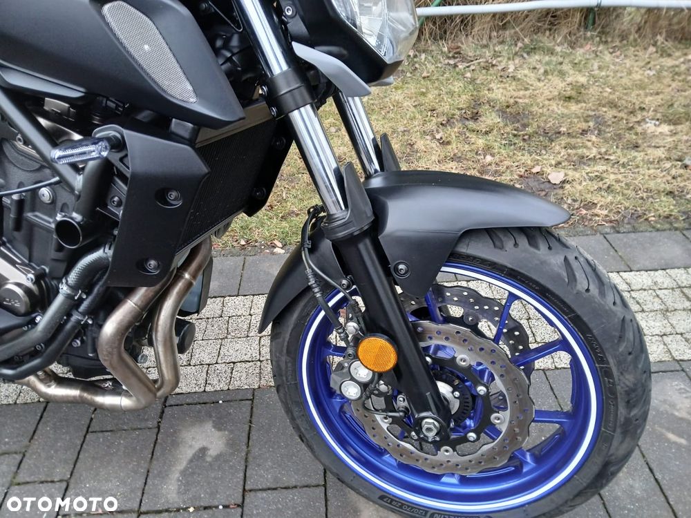 Yamaha MT - 6