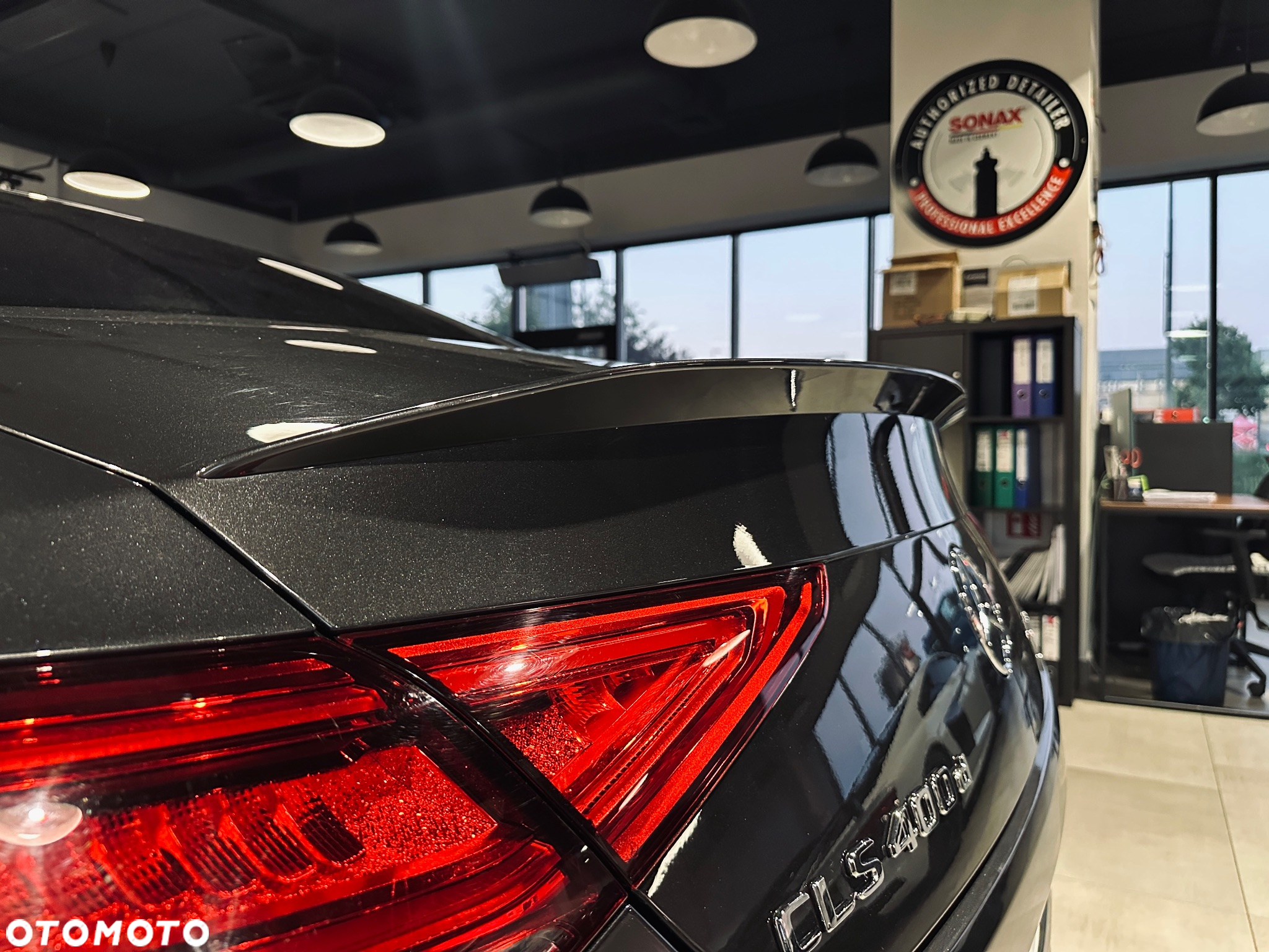Mercedes-Benz CLS 400 d 4-Matic AMG - 12