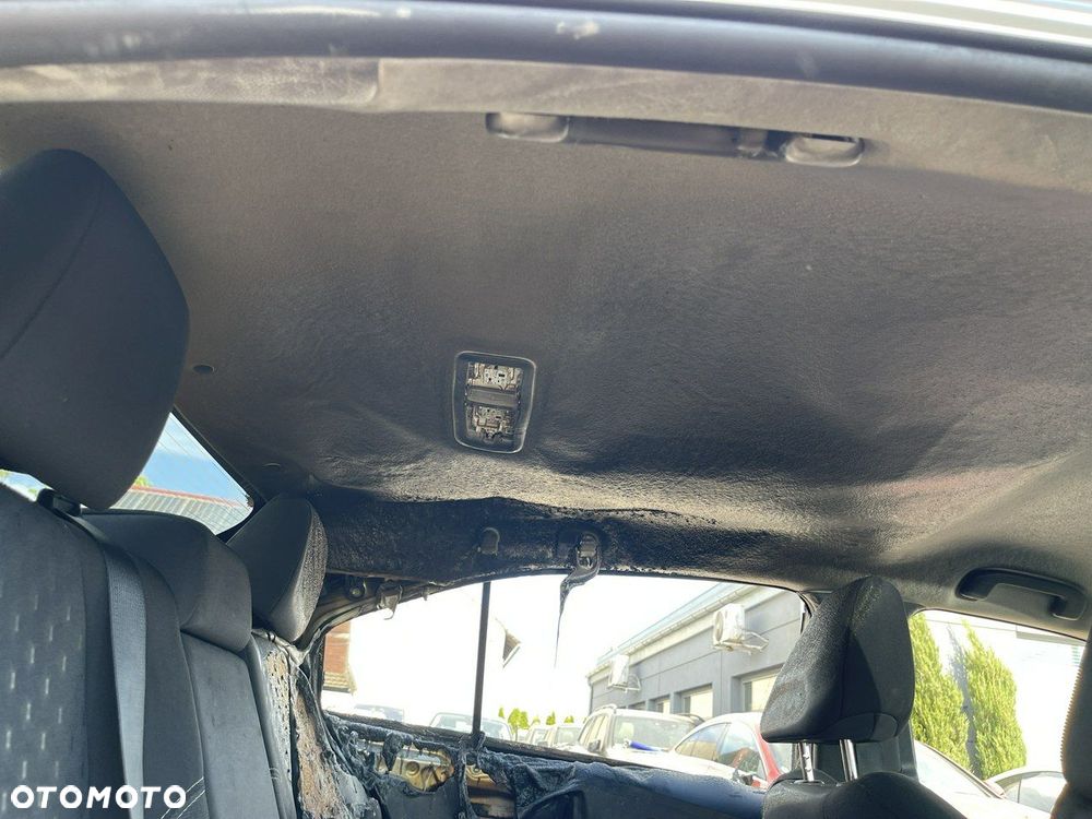 Toyota Corolla 1.8 Hybrid Comfort - 11