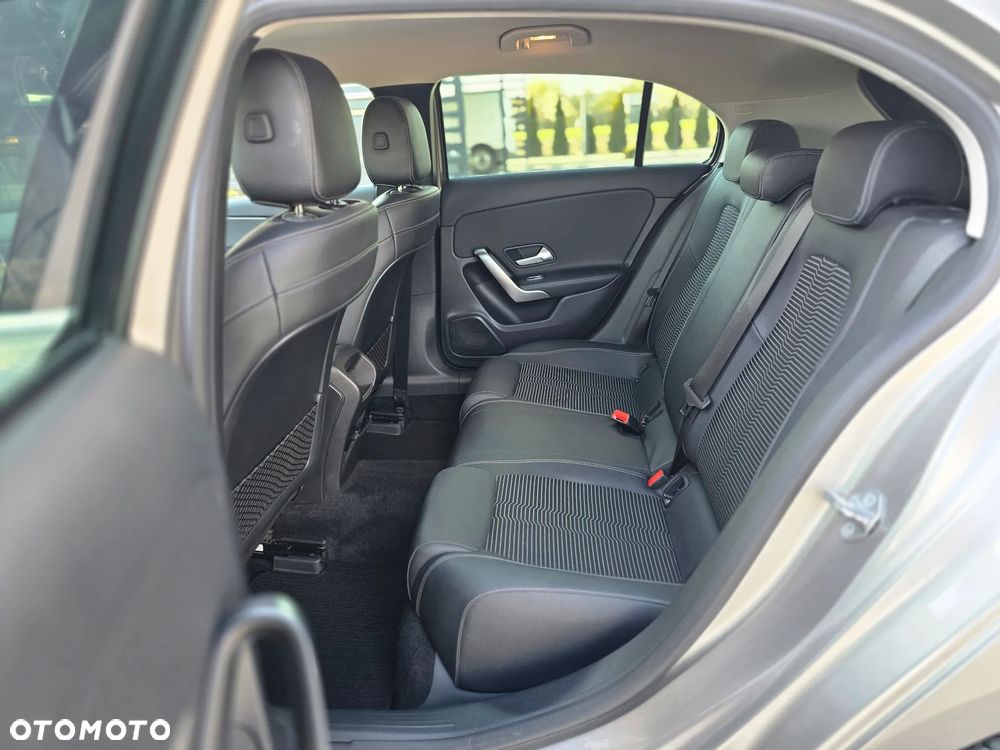 Mercedes-Benz Klasa A 200 d 8G-DCT Edition 2020 - 25