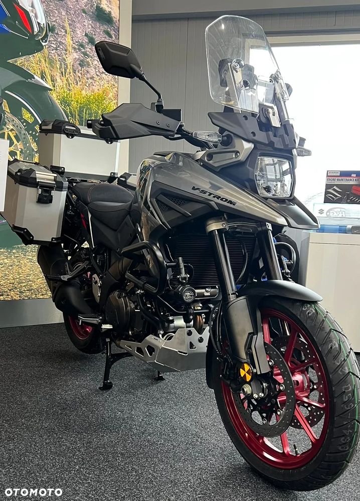 Suzuki DL - 7