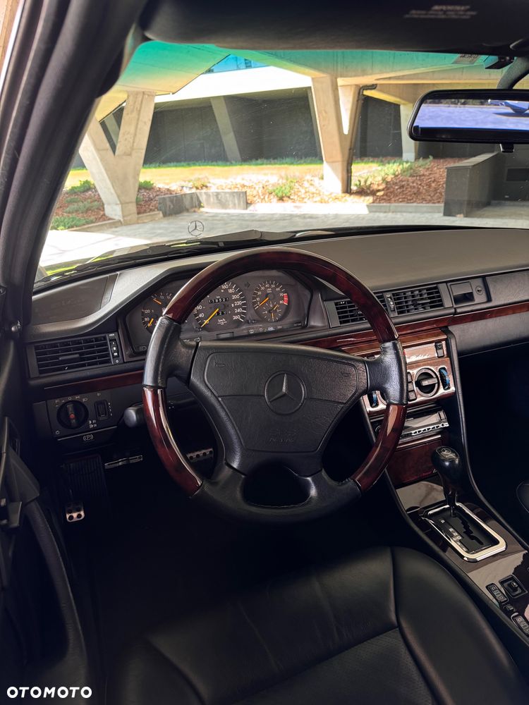 Mercedes-Benz W124 (1984-1993) - 5