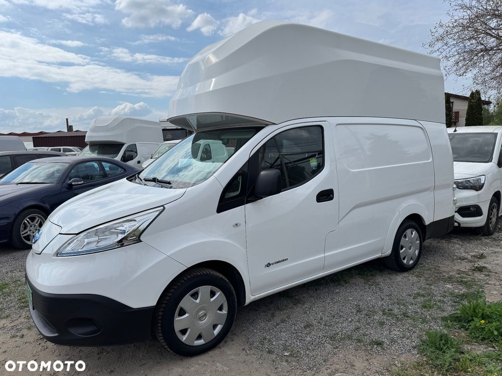 Nissan NV200 - 10