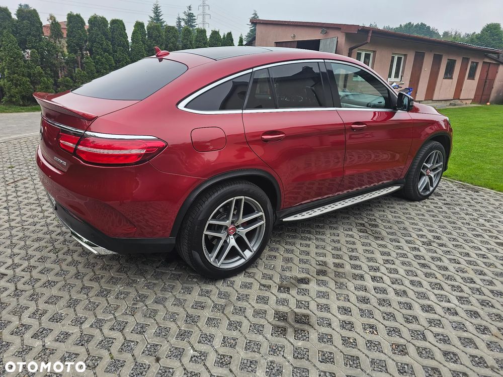 Mercedes-Benz GLE - 15