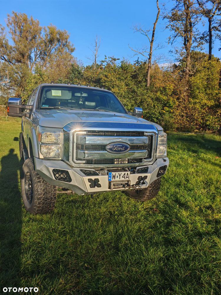 Ford F250 2012 photo 2