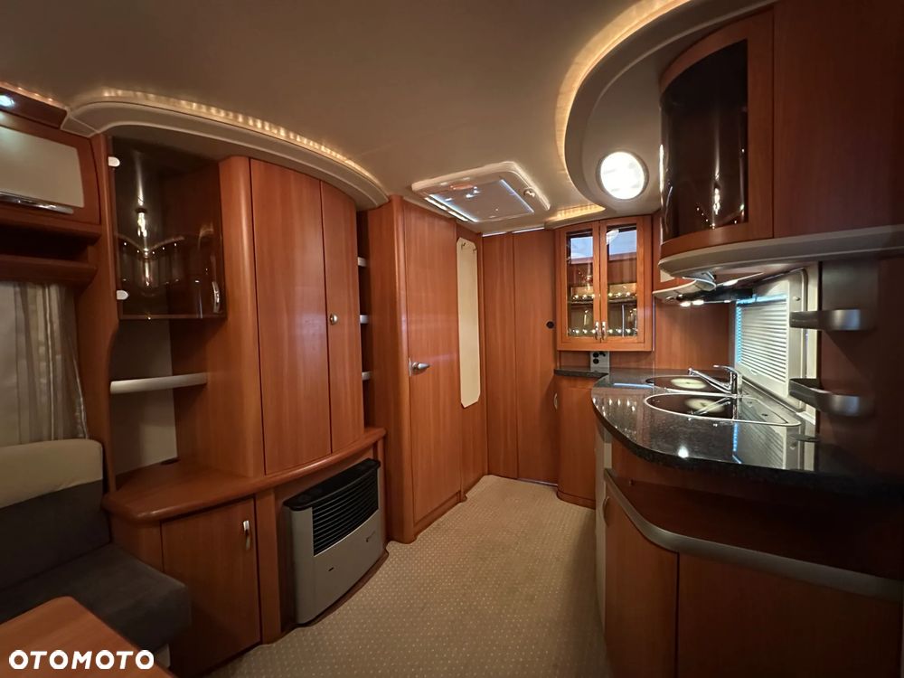 Hobby 610 UL z nową markizą i oponami. DMC 1800 kg!!! - 23