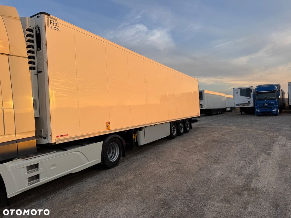 Schmitz Cargobull Hakówka - 8