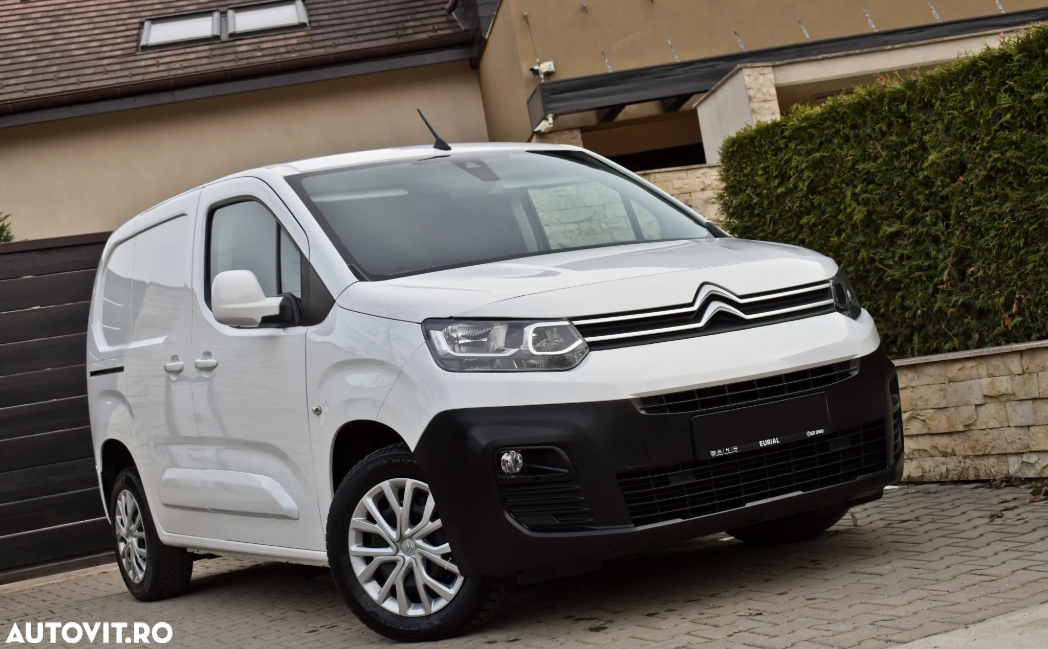 Citroën Berlingo 1.5 BlueHDi 100 S&S BVM6 Feel - 14